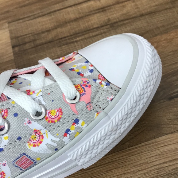 CONVERSE CTAS HIGH TOP BRAND NEW - Picture 9 of 15